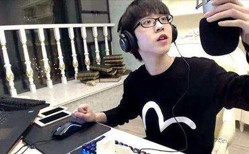 快手娱乐吃瓜主播是谁啊,揭秘网络红人的幕后故事  第3张